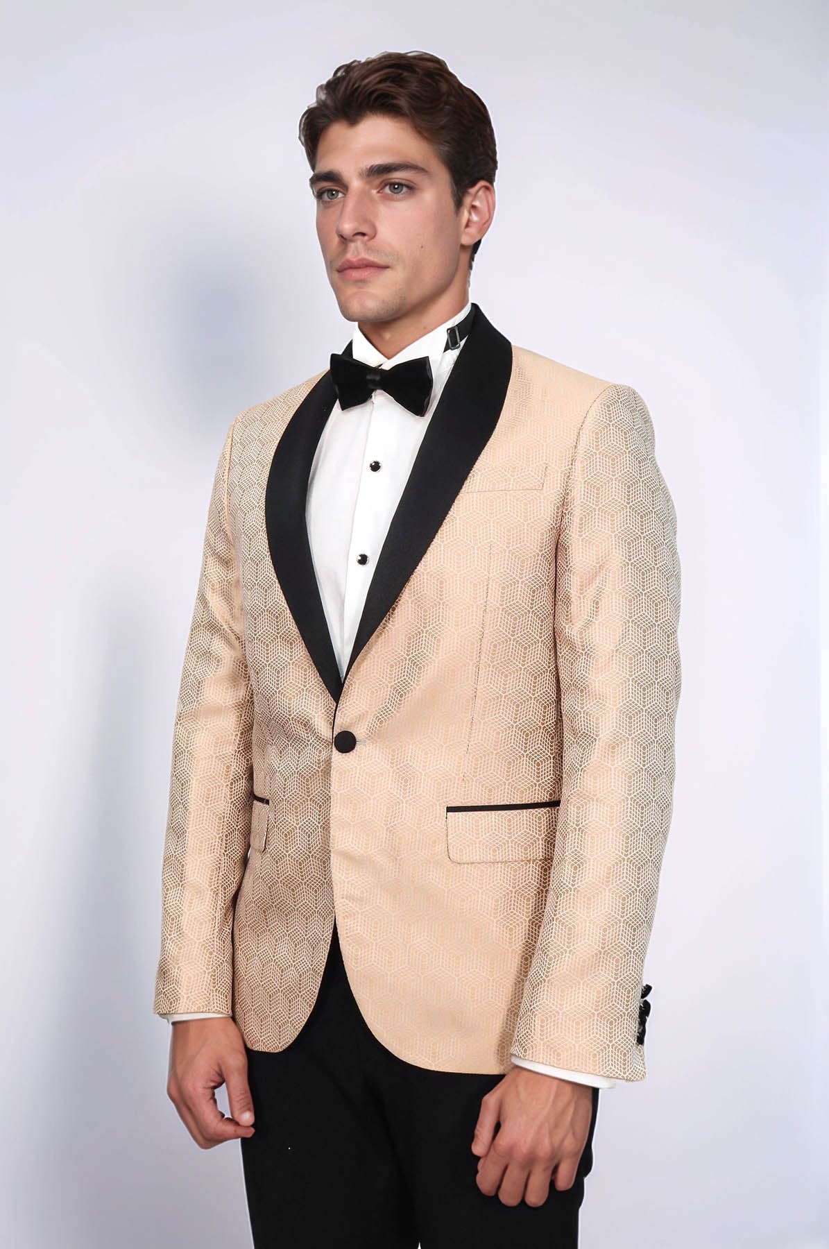 Pentagon Pattern Shawl Lapel Dinner Jacket — Cream